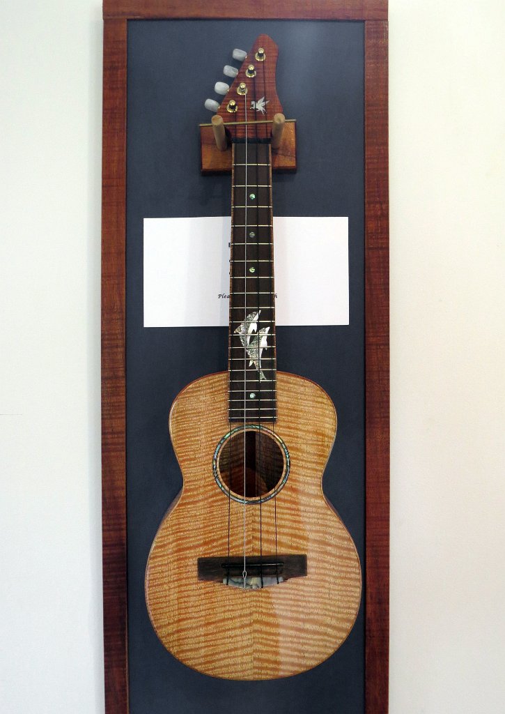 Curly maple concert ukulele by Bob Gleason